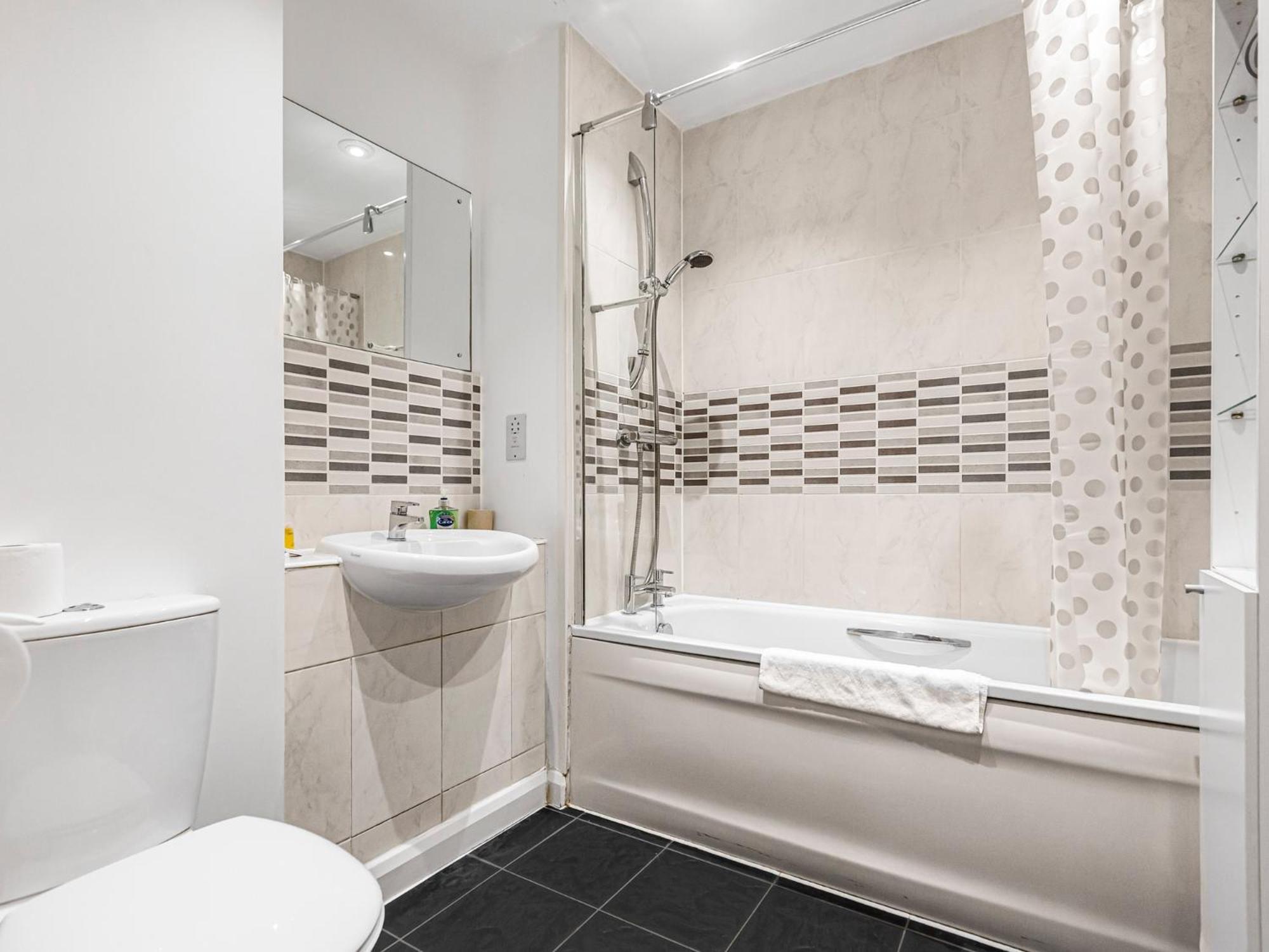 Pass The Keys Modern Tottenham Hale Perfect For Leisure * Londra